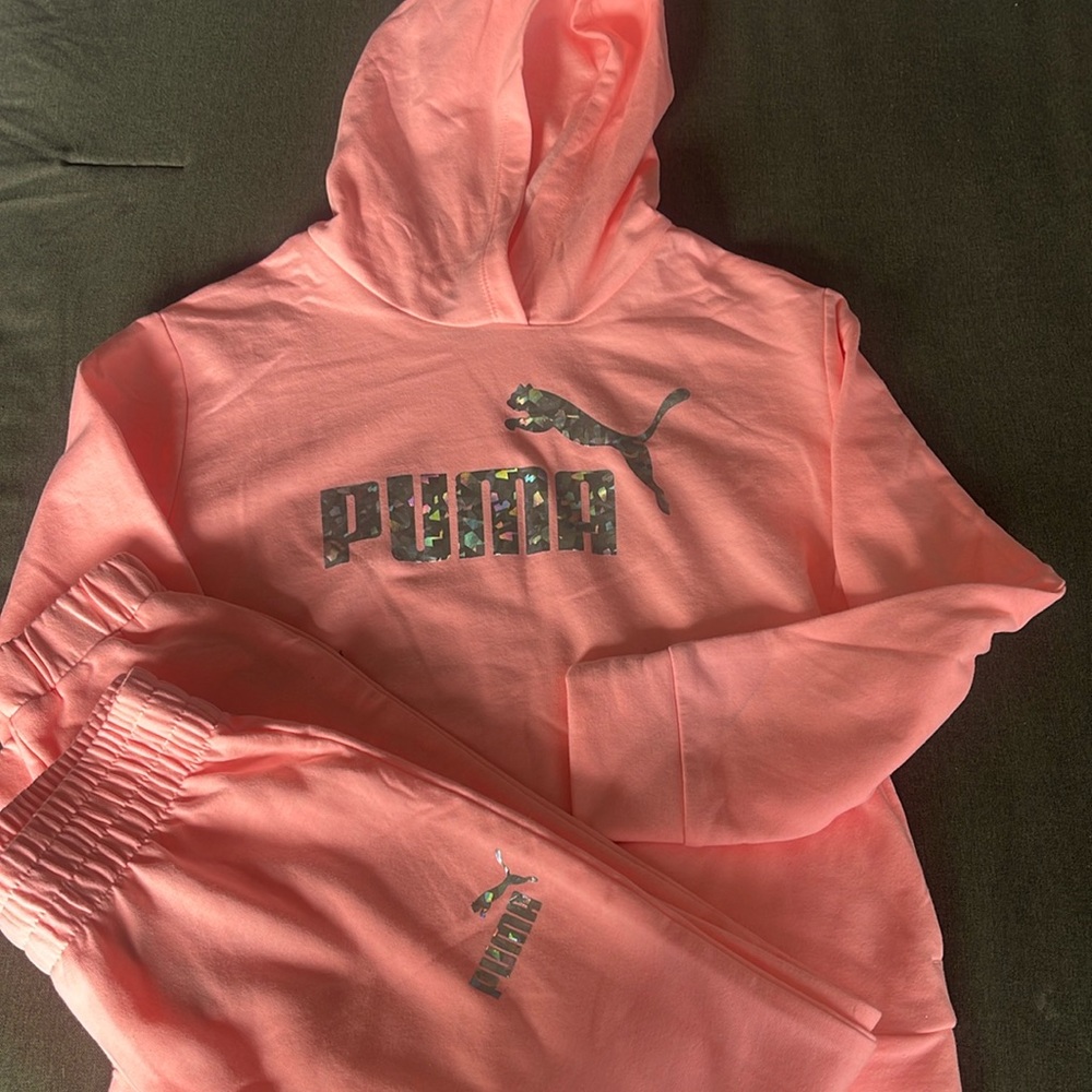 PUMA matching set hoodie and sweatpants